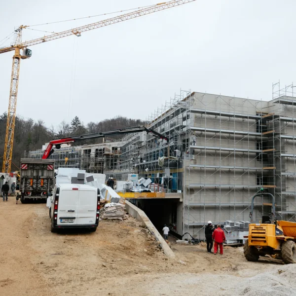 Obisk gradbišča: Family Hotel Vilinia